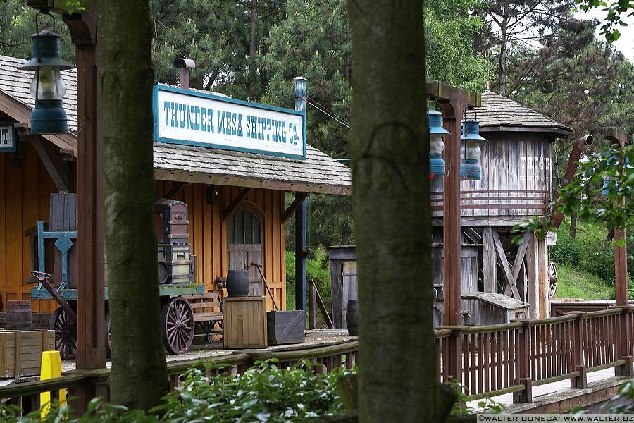 img_2136 Frontierland Adventureland