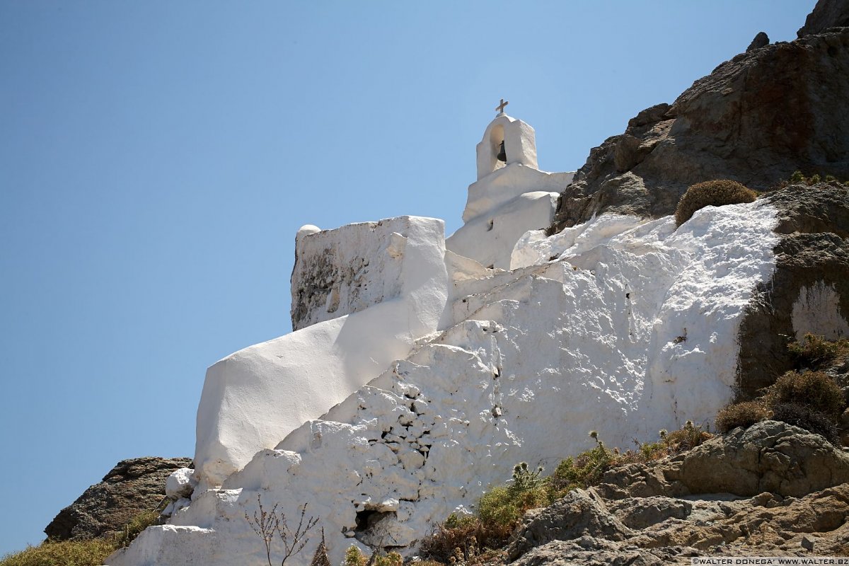 La cappelgrotta Theologaki Arte sacra e profana