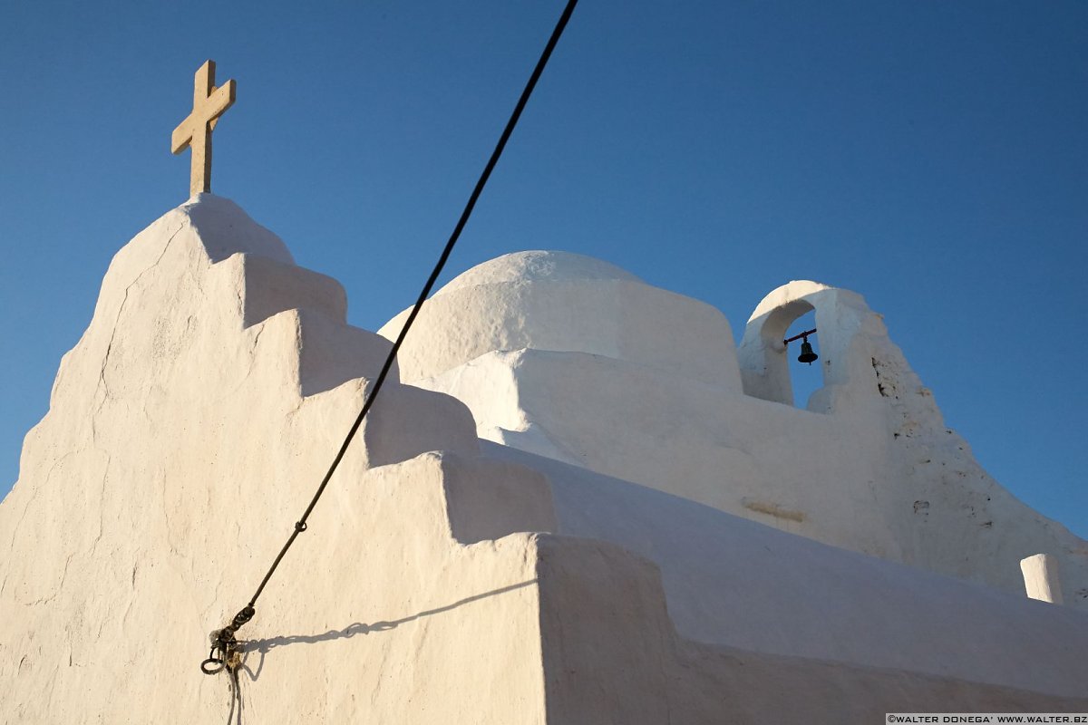  Mikonos