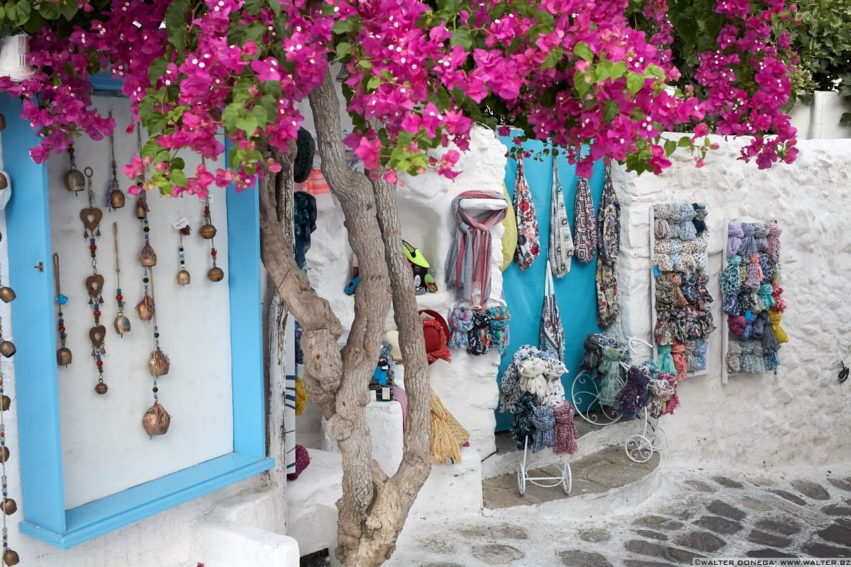  Mikonos