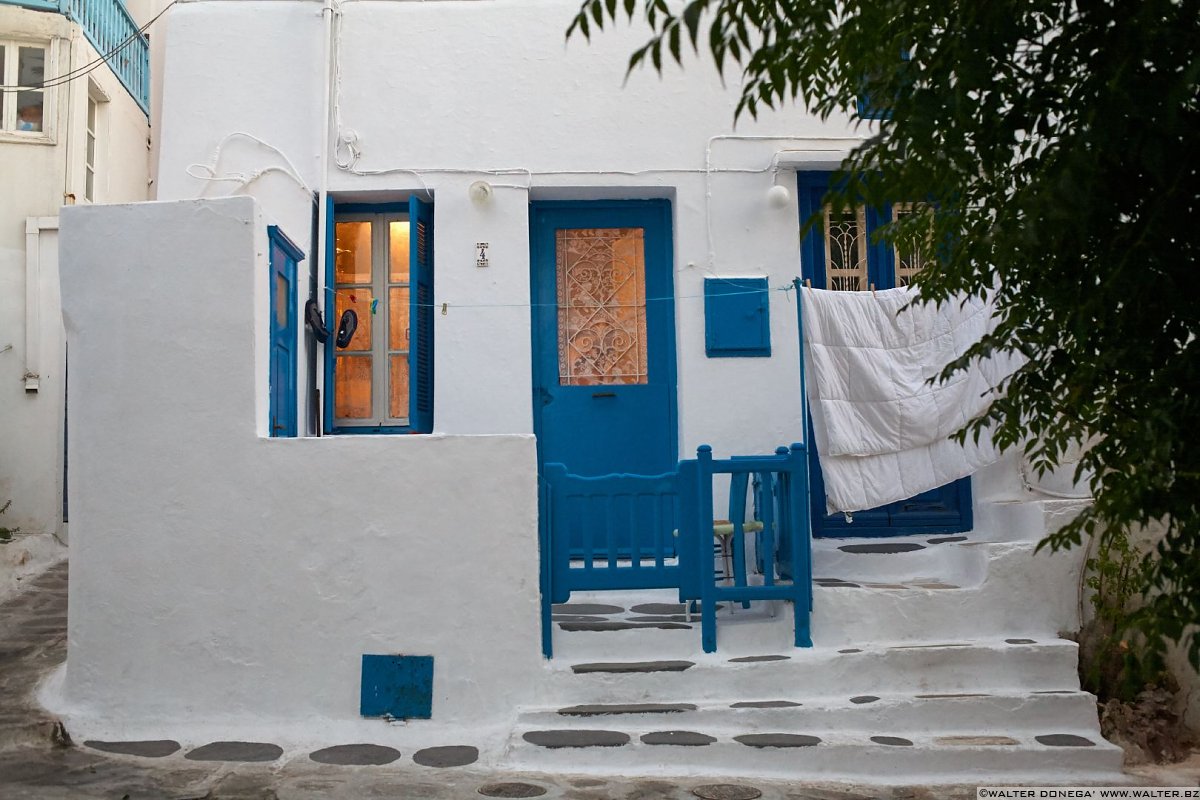  Mikonos