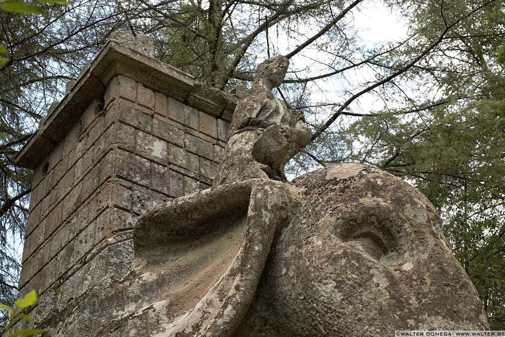 Parco dei mostri di Bomarzo - 19 Il parco dei mostri di Bomarzo