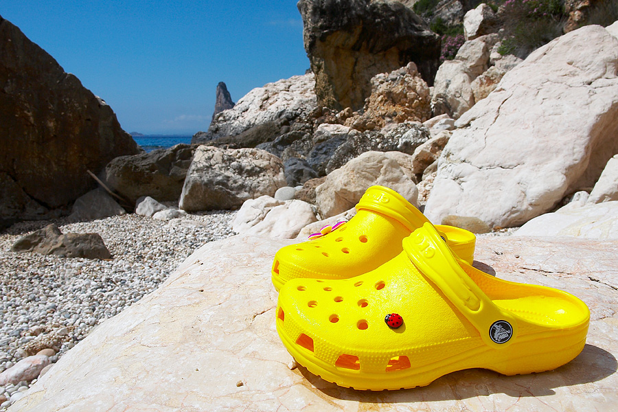 CROCS ON THE ROCKS Photoblog