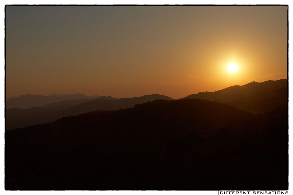 A GREEK SUNSET Photoblog