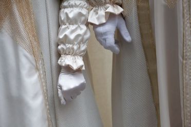 Le mani delle maschere al carnevale di Venezia 2013