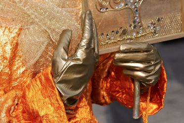 Le mani delle maschere al carnevale di Venezia 2013